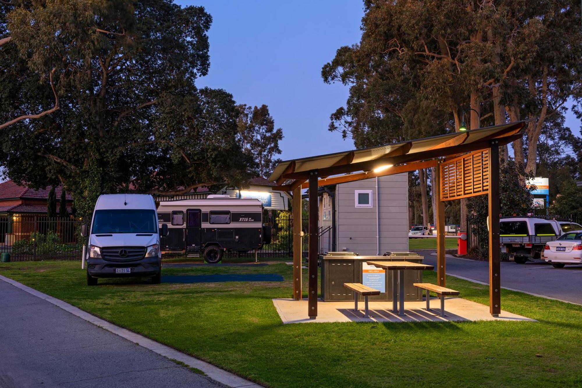 Discovery Parks - Perth Airport Exterior foto